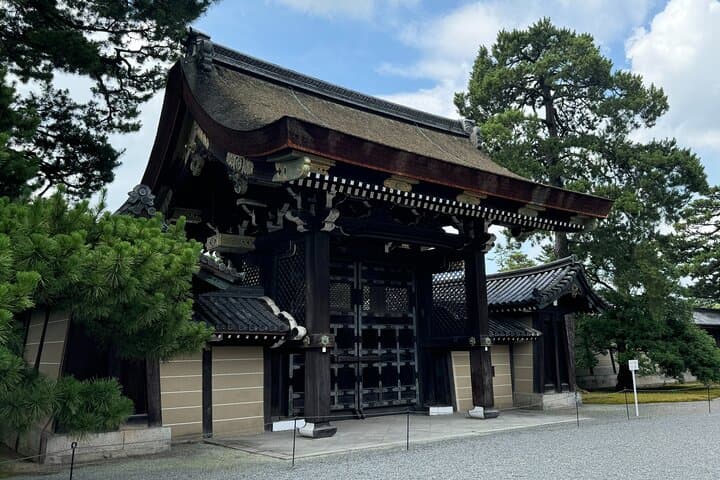 Kyoto: Discover Every Bit of Kyoto Imperial Palace — photo 12