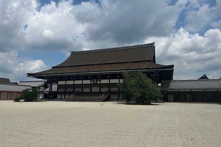 Kyoto: Discover Every Bit of Kyoto Imperial Palace — photo 18