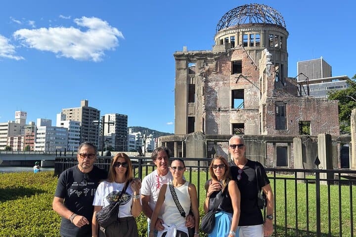 Hiroshima with Goverment Certified Tour Guide and Transportation — photo 2