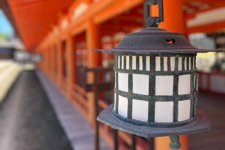 Hiroshima & Miyajima: UNESCO A-Bomb Dome & Itsukushima with Local — photo 7