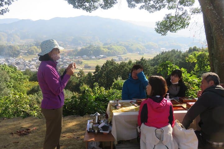 Nara Historical Hiking Tour and Breakfast Picnic in Asuka — photo 12