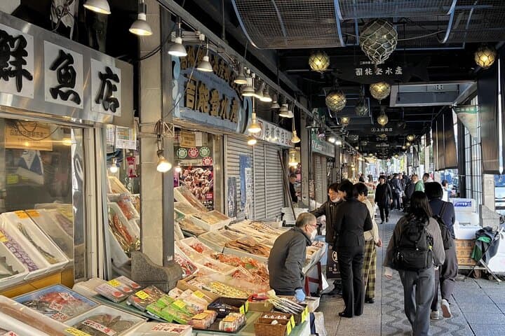 1-Day Walking Tour in Sapporo Historical Sights — photo 4