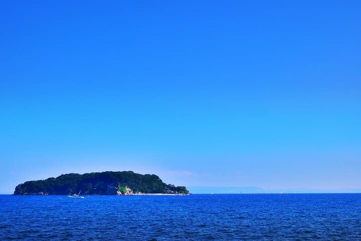 Yokosuka military port and navy related sites with a local guide — photo 16
