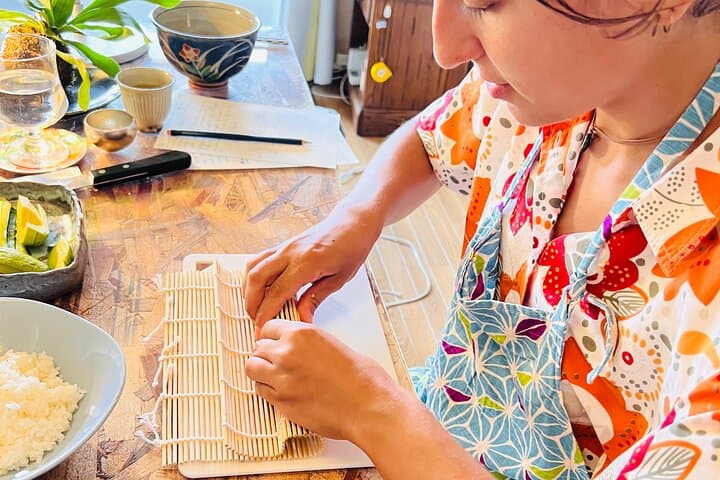 Authentic Vegetarian Sushi Cooking Class in Osaka — photo 5