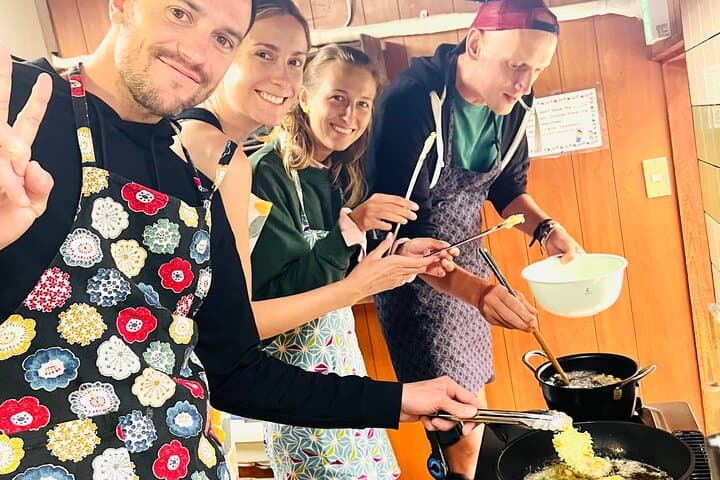 Gluten-free Ramen and Gyoza Cooking Class in Osaka — photo 5