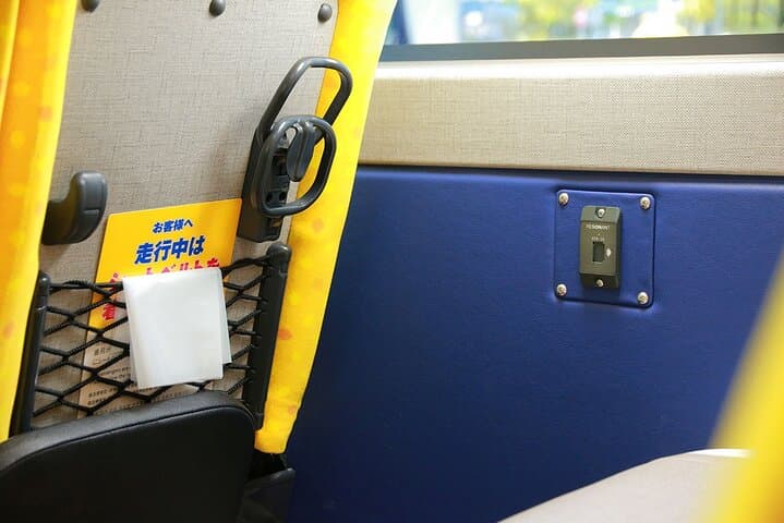 One Way Bus: Tokyo to Takayama via Oshino Hakkai — photo 6