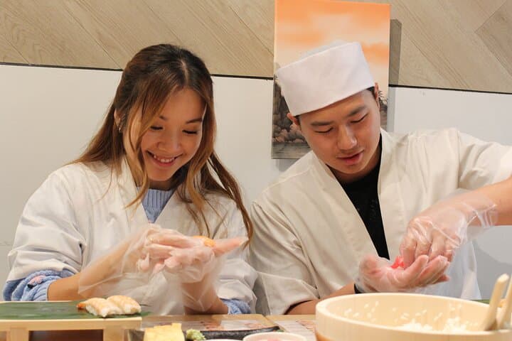 Osaka Sushi Making Experience — photo 5