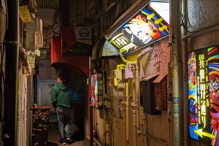 Tokyo: Shinjuku Golden Gai Bar Hopping that only locals know — photo 11