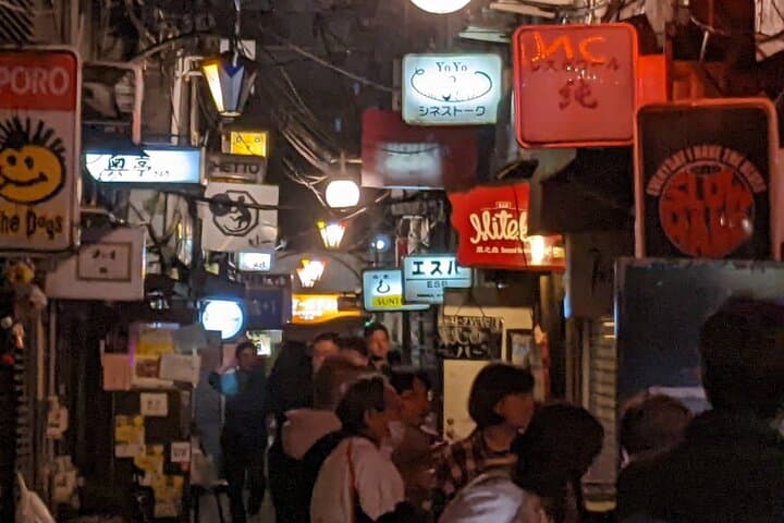 Tokyo: Shinjuku Golden Gai Bar Hopping that only locals know — photo 20