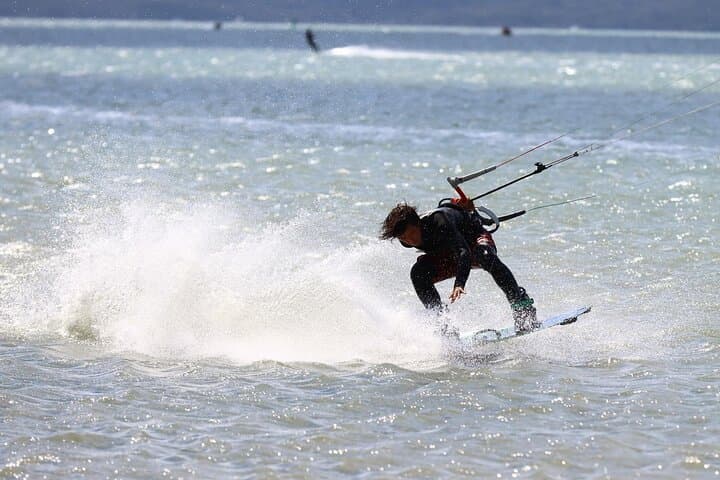 Kitesurfing with Unforgettable Views at Ishigaki island — photo 9