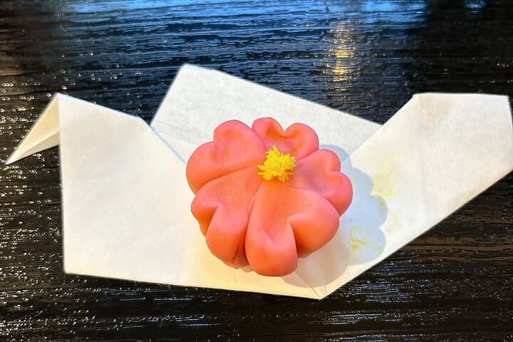 Yanaka Japanese Sweets Making and Tea time Homely and Local Style — photo 9