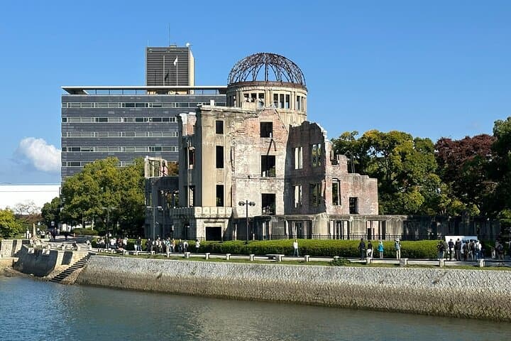 Hiroshima Highlights Custom Private Walking Tour with local guide — photo 14