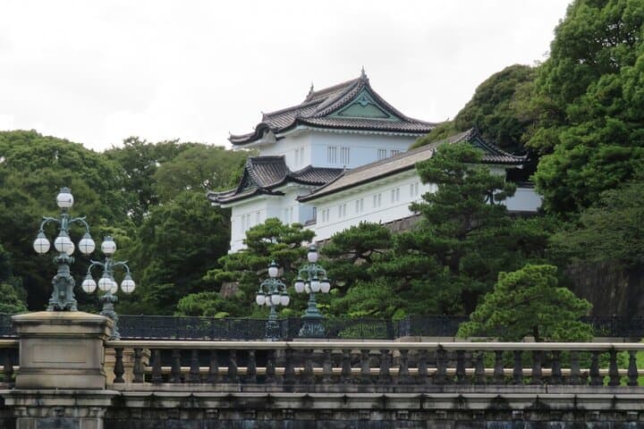 Tokyo Imperial Palace and Heritage of Edo Castle Private Tour — photo 8