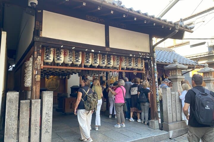 Allure of Osaka Walking Day Tour with a local guide — photo 14