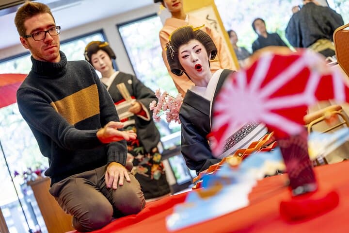 Enjoy Cultural Downtown and Traditional Cuisine from Tokyo — photo 6