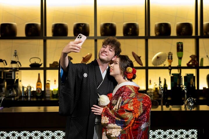 Private Luxury Romantic Photoshoot in a Traditional Kimono — photo 15