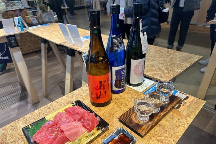 Guided Tsukiji’s Local Food Tour — photo 2