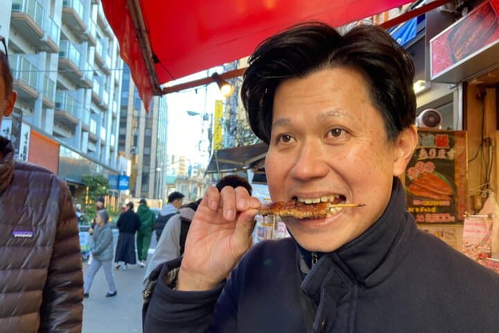 Guided Tsukiji’s Local Food Tour — photo 1