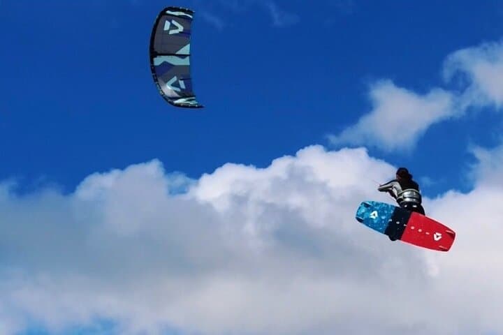 Kitesurfing with Unforgettable Views at Ishigaki island — photo 3