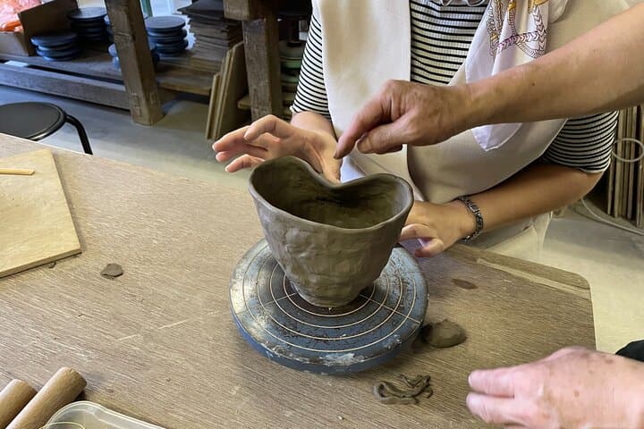 Pottery Experience at Hokkaido's Oldest Kiln-60 mins from Sapporo — photo 9