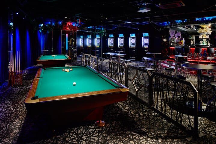Darts and Billards Amusement Bar【Osaka BeeRUSH minami branch】 — photo 7