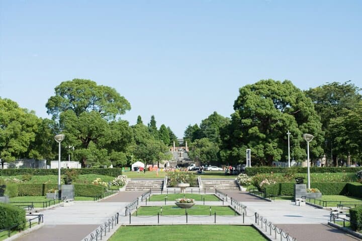 Tokyo: Yokohama Day and Night Tour with English Speaking Driver — photo 13