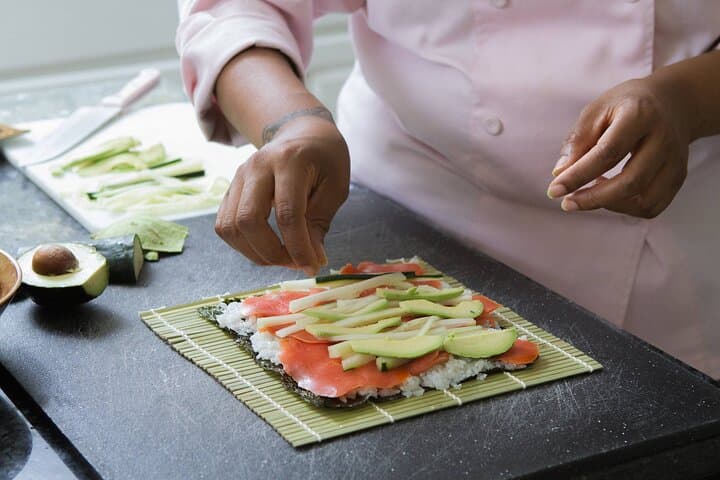 Craft Sushi and Matcha Ice Cream in Central Osaka (3-Course Meal) — photo 10