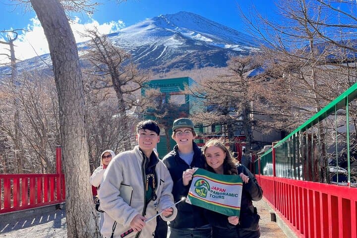 Mt Fuji and Hakone 1-Day Bus Tour Return by Bus — photo 5