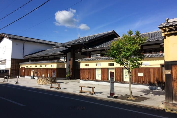 EXPERIENCE TAKAYAMA OLD TOWN & MORNING MARKETS in 1 Hour! — photo 7