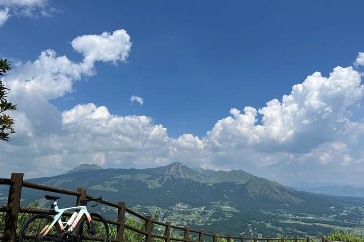Marlin E-Bike Journey Across Mt. Aso from Kumamoto Airport — photo 5