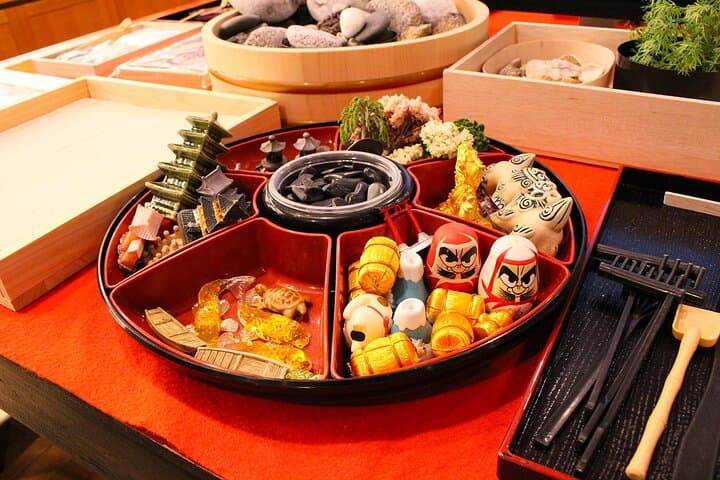 Miniature Japanese Zen Garden Crafting + Tea Experience — photo 9