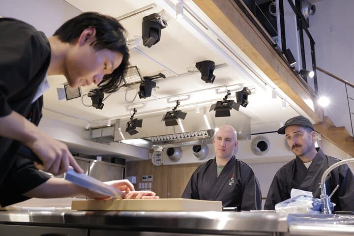 Tokyo Keen Japanese Knife and Sashimi Workshop (Tuna Don / Sushi) — photo 15