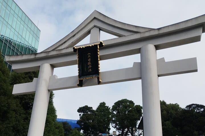 Traditional Morning Walking Tour with a Local Guide — photo 5