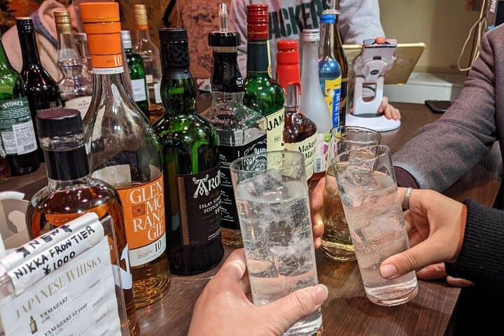Tokyo: Shinjuku Golden Gai Bar Hopping that only locals know — photo 2