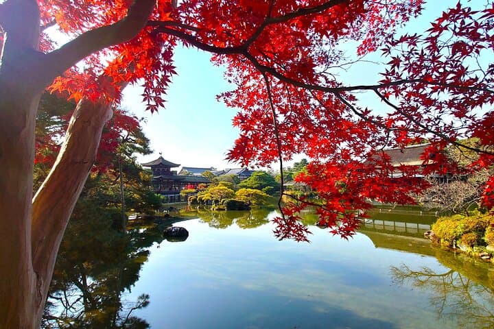 Kyoto: Higashiyama Slow Cycling Tour along the quiet waterfront — photo 12