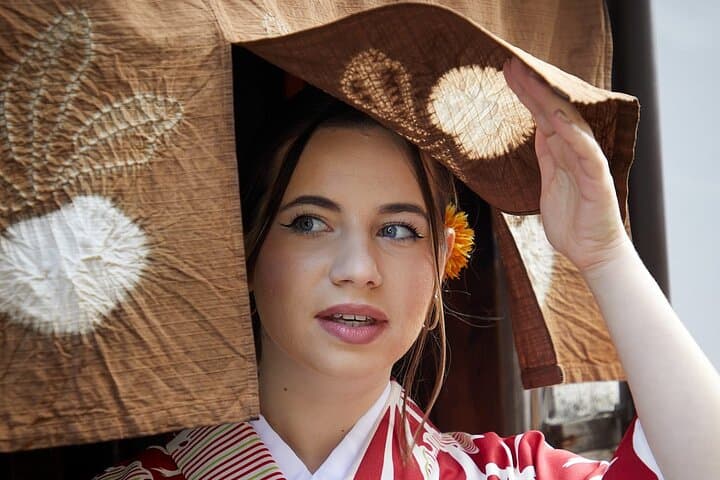 Asakusa Kimono Photography Tour (Private Option Available) — photo 12