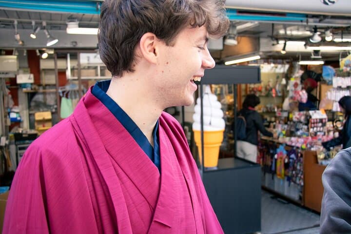Asakusa Kimono Photography Tour (Private Option Available) — photo 19