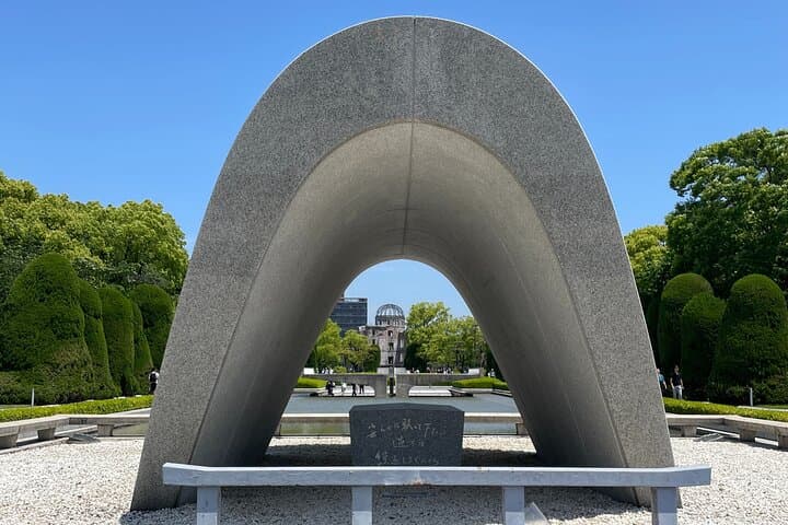 Hiroshima History Tour : A-Bomb Dome, Peace Memorial & City — photo 19
