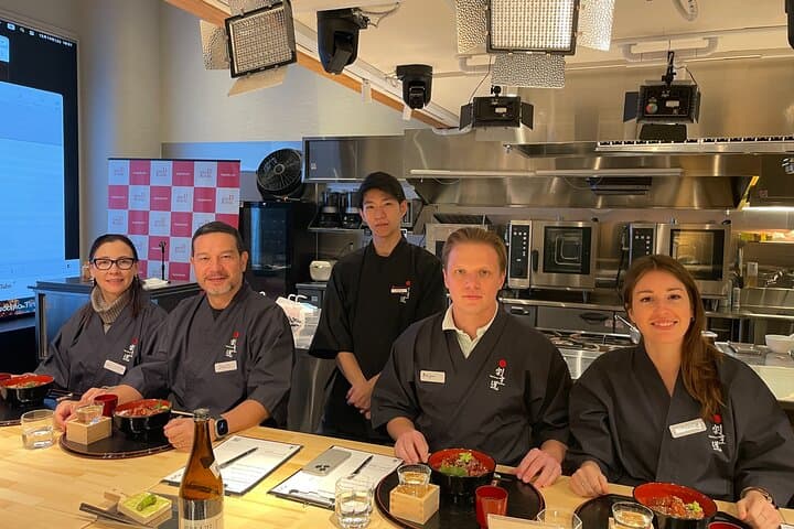 Tokyo Keen Japanese Knife and Sashimi Workshop (Tuna Don / Sushi) — photo 20