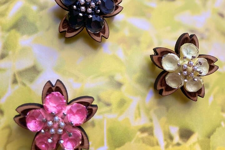 Making accessories from eco-friendly wood in Nara, Japan — photo 8
