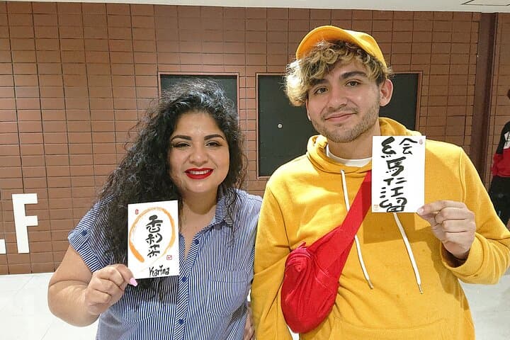 Experience Painting Tasteful Japanese Kanji in Tokyo