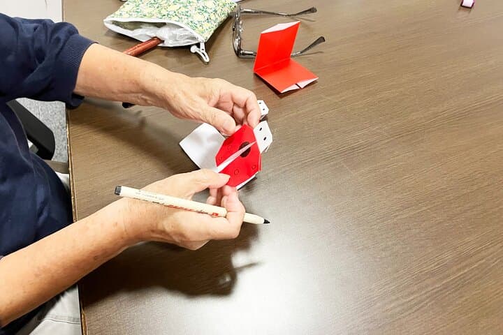 Japanese miniature kimono made with origami in Osaka — photo 4
