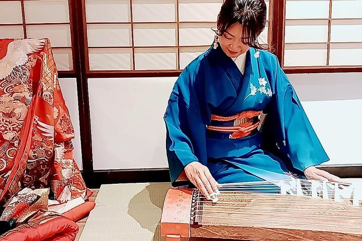 Tea Ceremony with Japanese Harp Performance in Kyoto — photo 4