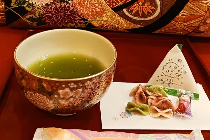 Tea Ceremony with Japanese Harp Performance in Kyoto — photo 6