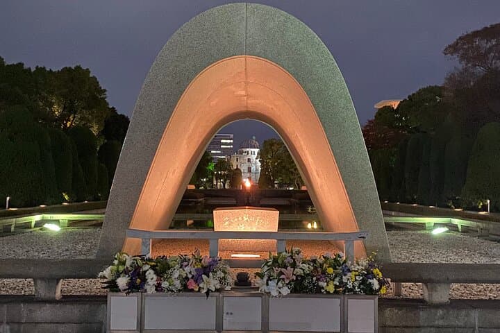 Beautiful Hiroshima, Peace Park and Miyajima Island — photo 3