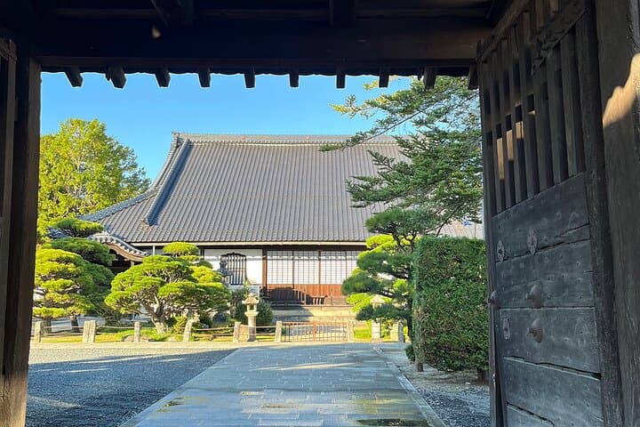 3 Days Guided Sightseeing in Satoyama — photo 3