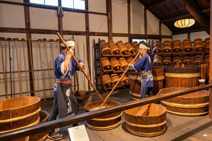 Private Sake and Kobe Beef Tasting Tour with a Sake Sommelier — photo 9