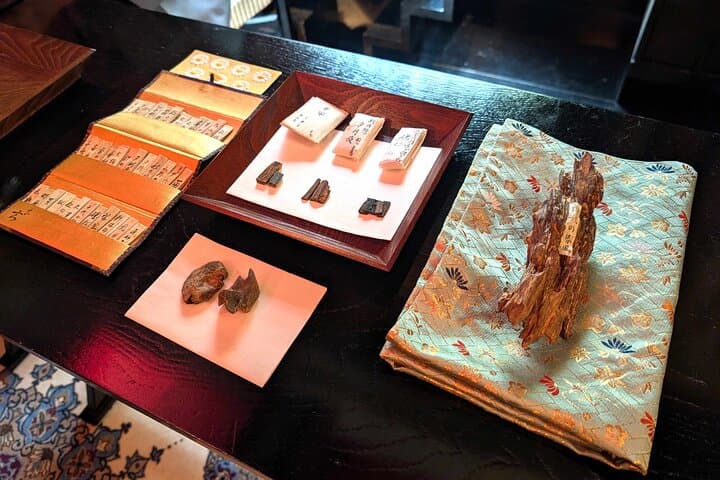Nagoya Kakuozan Historical Walk with Incense Ceremony Experience — photo 5