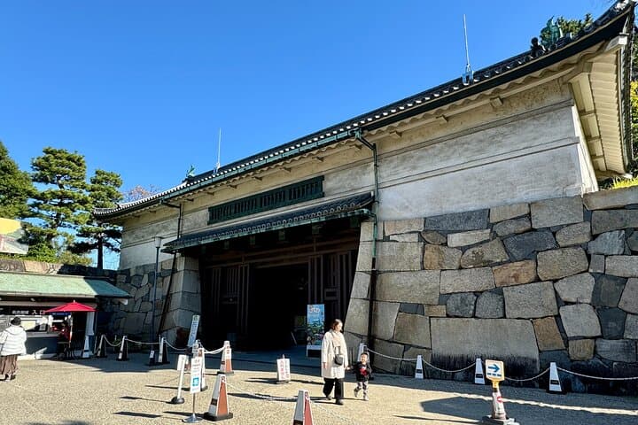 Nagoya Castle Private Guided Tour — photo 6