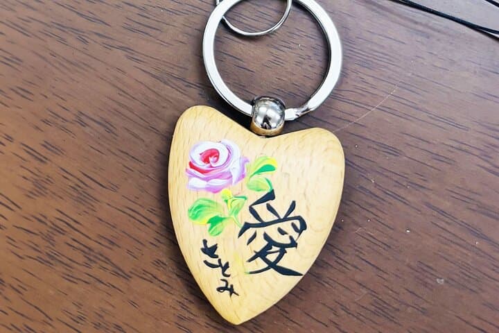 Making Tall Paint Keychains with Kanji Writing in Hyogo